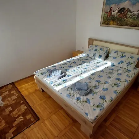 Sabadin Lägenhet Njivice